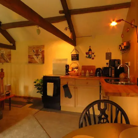 The Little Barn 리스